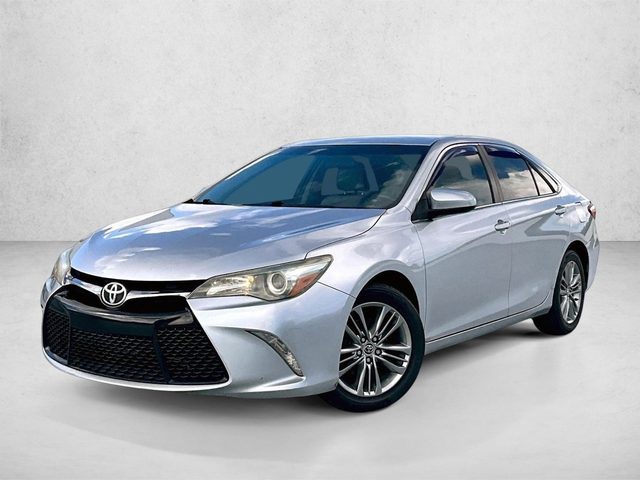 2015 Toyota Camry SE FWD photo