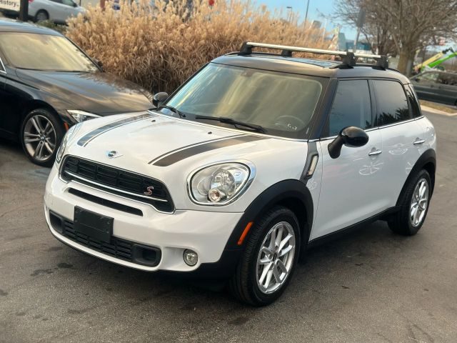 2015 MINI Countryman S FWD photo