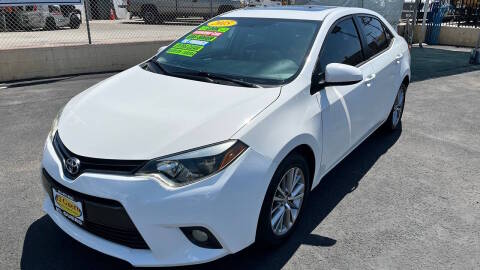 2015 Toyota Corolla LE Plus FWD photo
