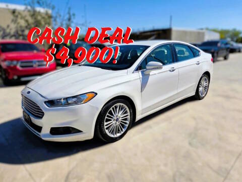 2016 Ford Fusion SE FWD photo