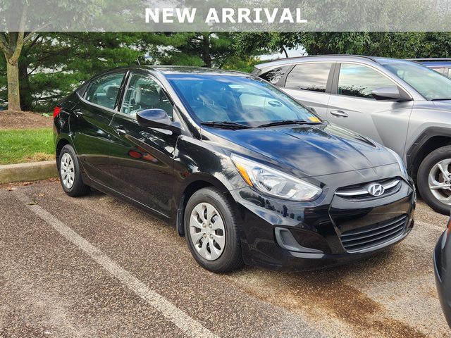 2015 Hyundai Accent GLS FWD photo