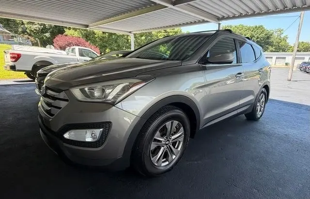 2016 Hyundai Santa Fe Sport FWD photo