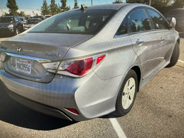 2015 Hyundai Sonata  FWD photo