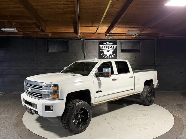 2015 Chevrolet Silverado 2500HD High Country 4WD photo