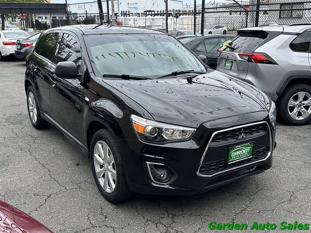 2015 Mitsubishi Outlander Sport 2.4 ES 4WD photo