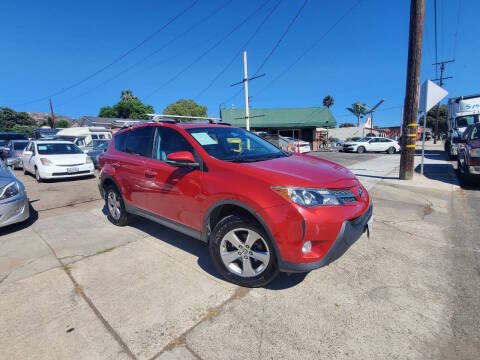 2015 Toyota RAV4 XLE FWD photo