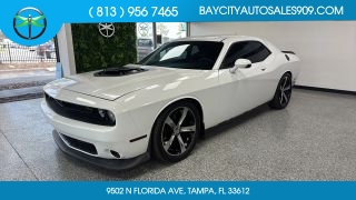2015 Dodge Challenger R/T Plus RWD photo