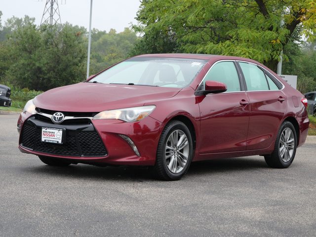2015 Toyota Camry SE FWD photo