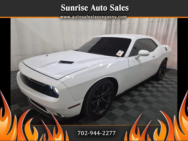 2015 Dodge Challenger R/T RWD photo