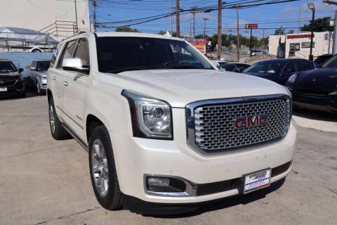 2015 GMC Yukon Denali 4WD photo