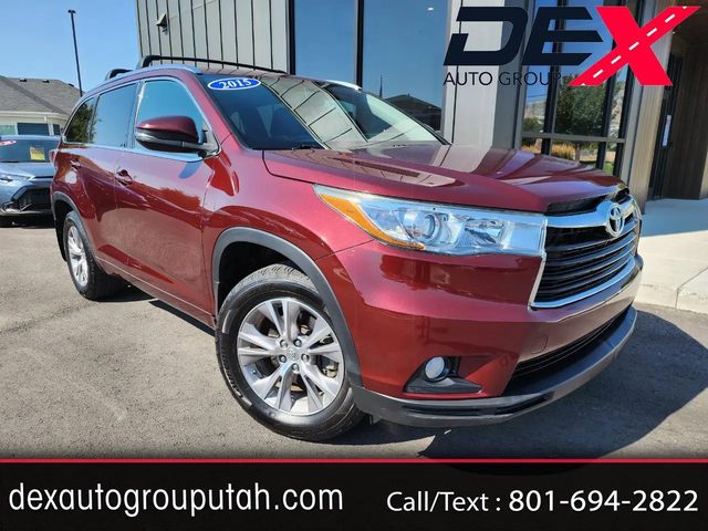 2015 Toyota Highlander XLE AWD photo