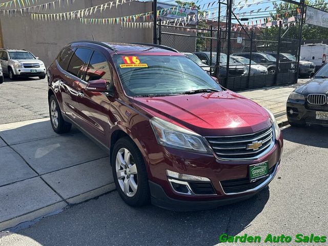 2016 Chevrolet Traverse LT FWD photo