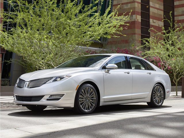 2016 Lincoln MKZ Hybrid FWD photo