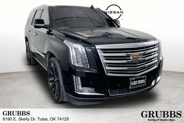 2016 Cadillac Escalade Platinum 4WD photo