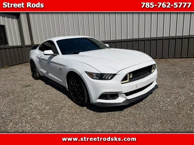 2015 Ford Mustang GT Premium RWD photo