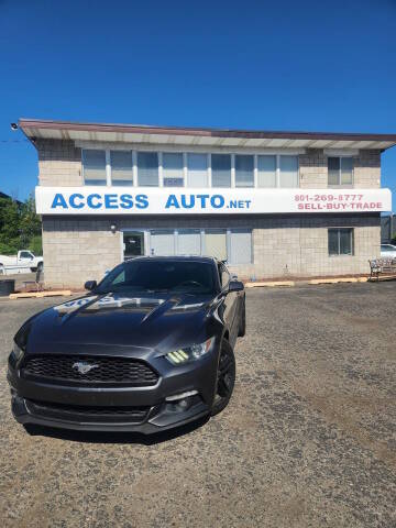 2015 Ford Mustang EcoBoost RWD photo