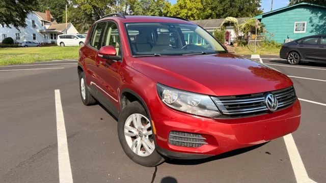 2016 Volkswagen Tiguan S AWD photo