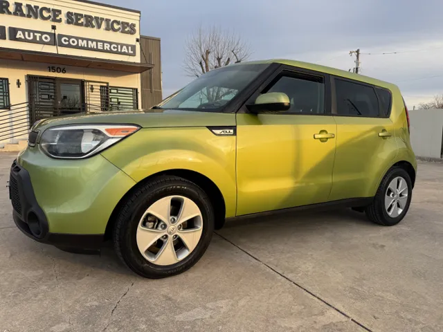 2015 Kia Soul Base FWD photo