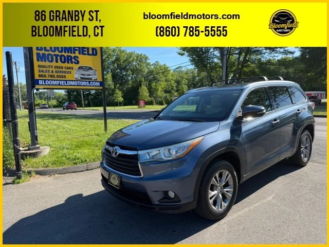2015 Toyota Highlander XLE FWD photo