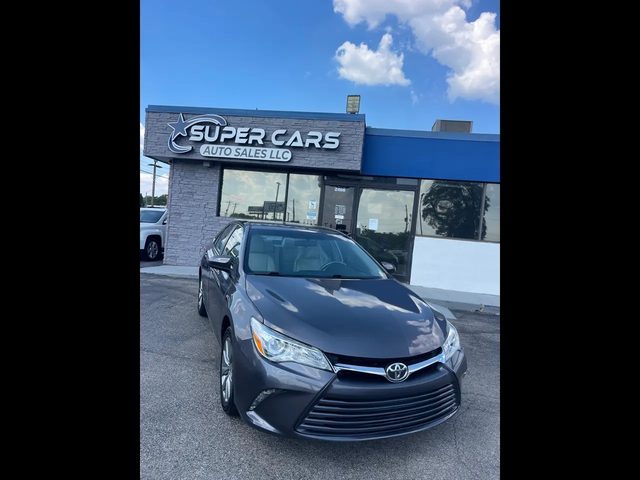 2016 Toyota Camry XLE FWD photo