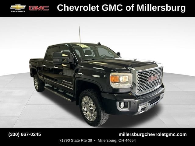 2015 GMC Sierra 2500HD Denali 4WD photo