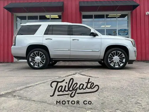 2016 Cadillac Escalade Platinum 4WD photo