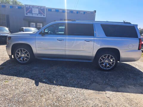2015 Chevrolet Suburban LTZ RWD photo