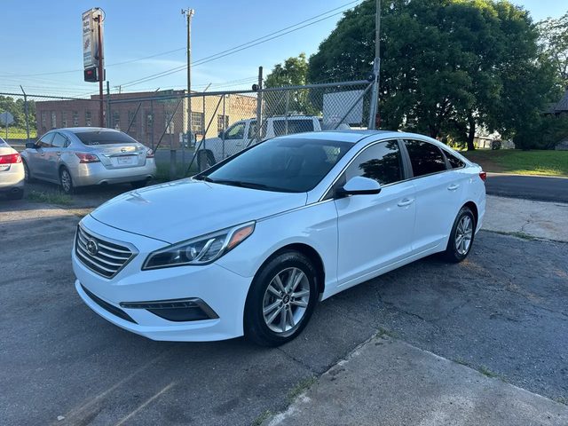 2015 Hyundai Sonata 2.4L SE FWD photo
