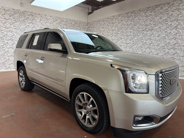 2016 GMC Yukon Denali 4WD photo