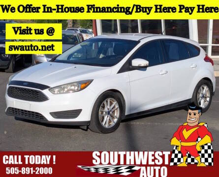 2015 Ford Focus SE FWD photo