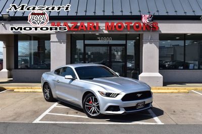 2016 Ford Mustang EcoBoost RWD photo