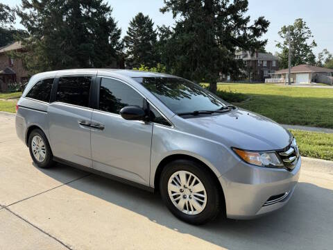 2016 Honda Odyssey LX FWD photo