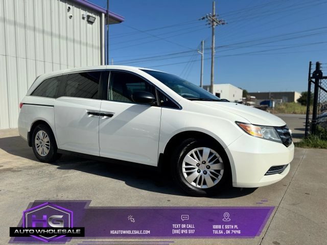 2016 Honda Odyssey LX FWD photo