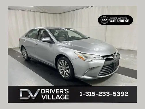 2015 Toyota Camry XSE FWD photo