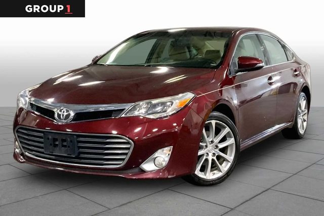2015 Toyota Avalon XLE Touring FWD photo