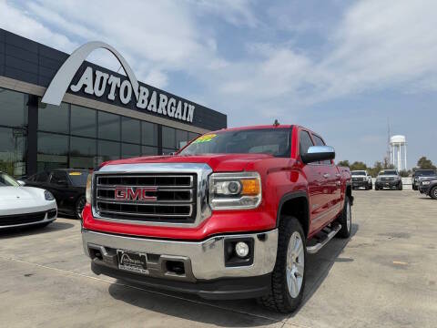 2015 GMC Sierra 1500 SLT 4WD photo