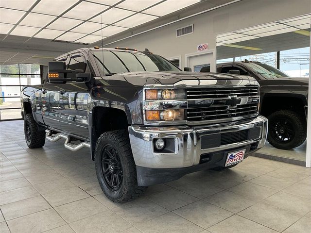 2015 Chevrolet Silverado 2500HD LT 4WD photo