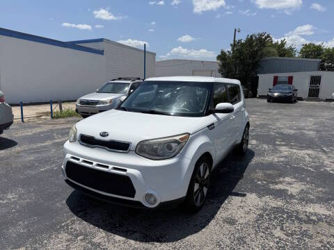 2015 Kia Soul ! FWD photo