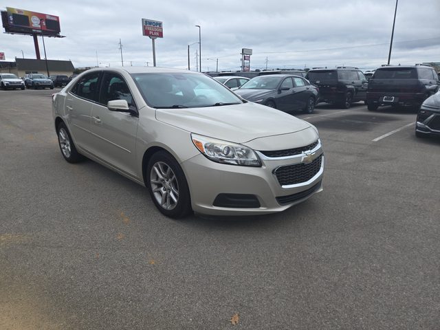 2016 Chevrolet Malibu LT FWD photo
