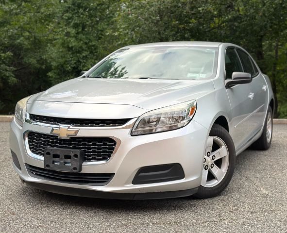 2016 Chevrolet Malibu LS FWD photo