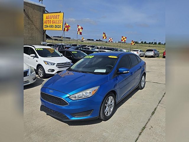 2015 Ford Focus SE FWD photo
