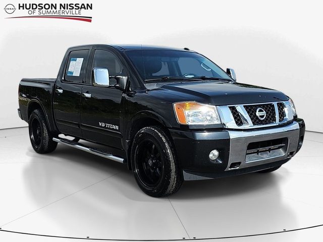 2015 Nissan Titan SL RWD photo