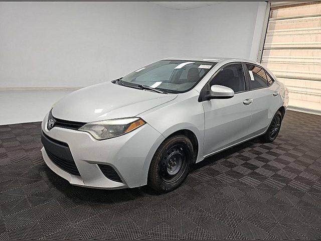 2015 Toyota Corolla L FWD photo
