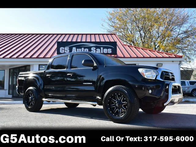 2015 Toyota Tacoma  4WD photo