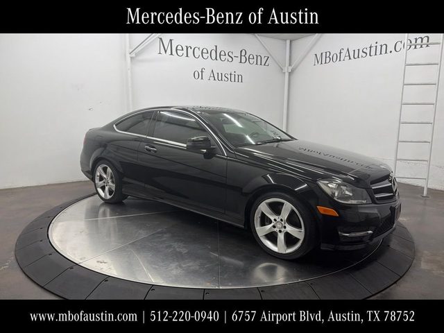 2015 Mercedes-Benz C-Class C 350 RWD photo