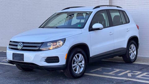 2016 Volkswagen Tiguan S AWD photo