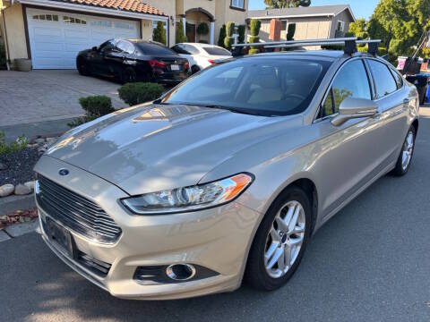 2016 Ford Fusion SE FWD photo