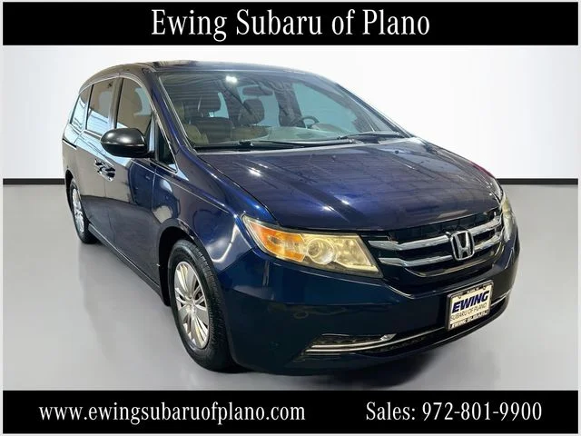 2015 Honda Odyssey LX FWD photo