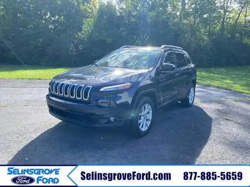 2016 Jeep Cherokee Latitude 4WD photo