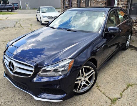 2016 Mercedes-Benz E-Class E 350 Sport AWD photo